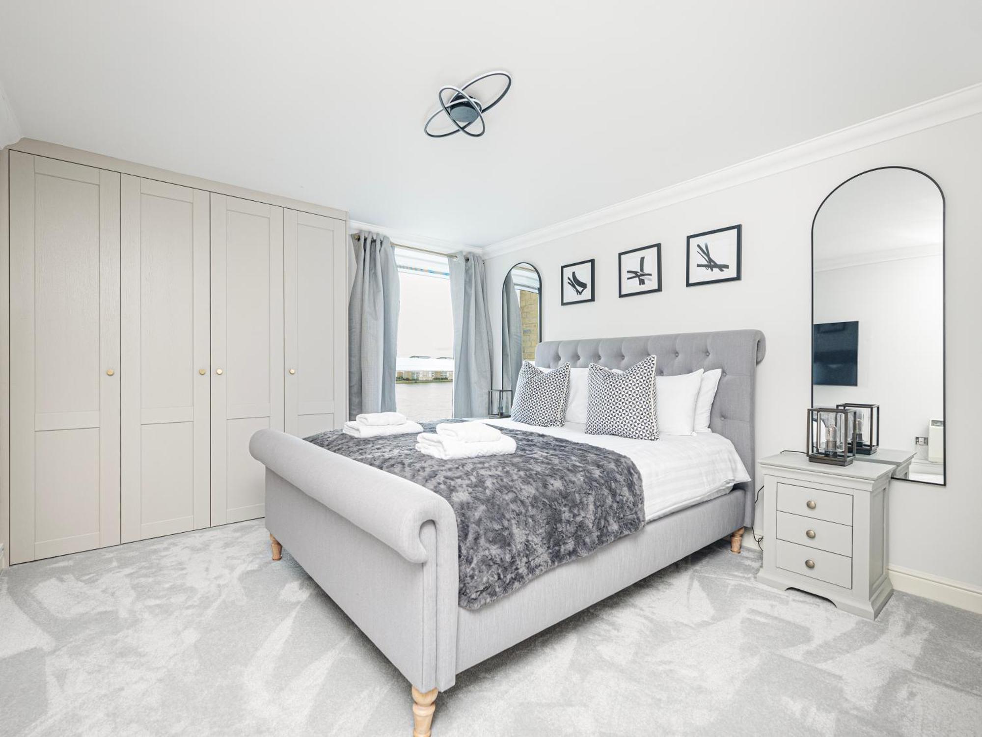The View Greenwich - Luxury River Thames Apartment Лондон Экстерьер фото