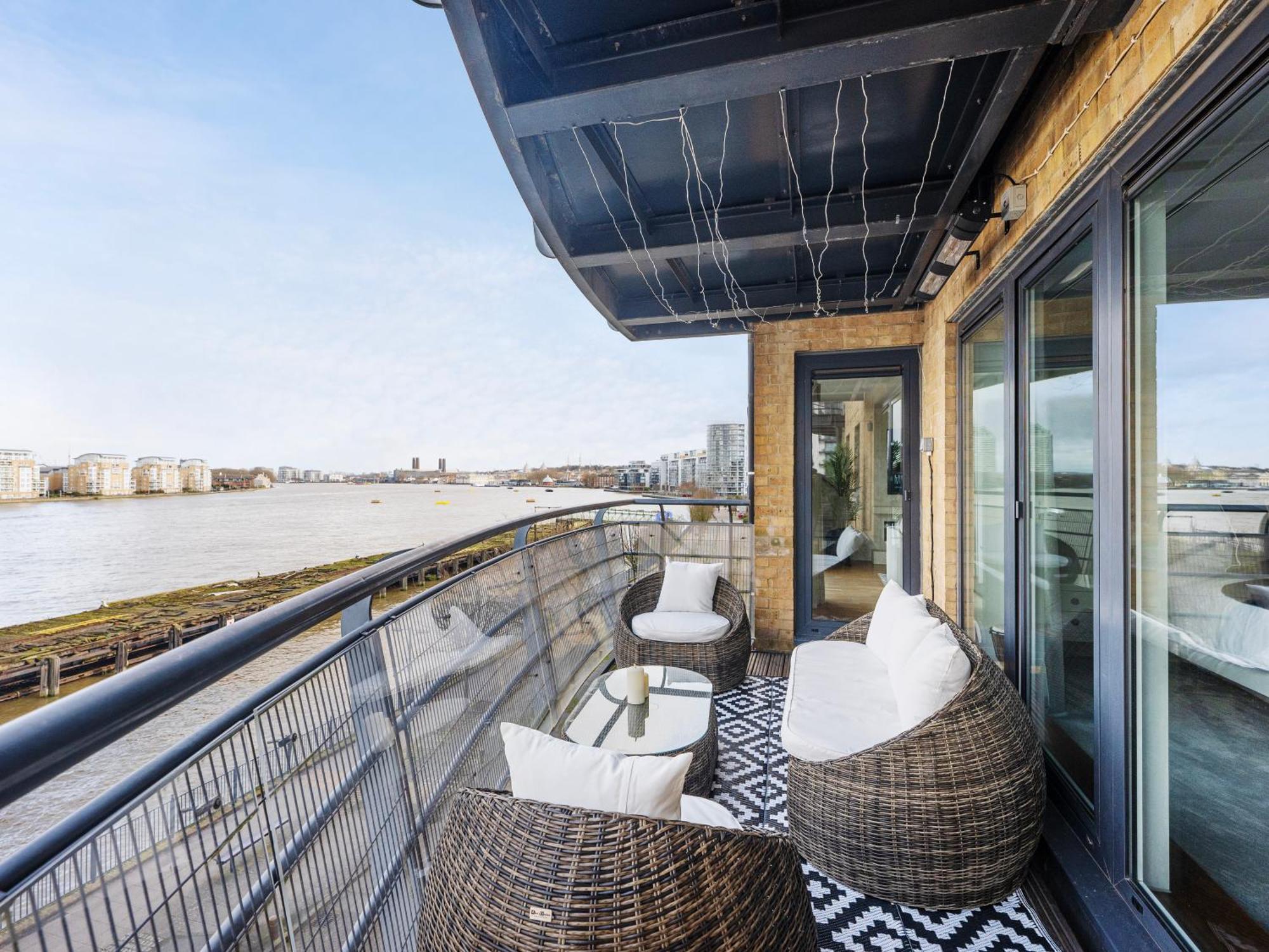 The View Greenwich - Luxury River Thames Apartment Лондон Экстерьер фото